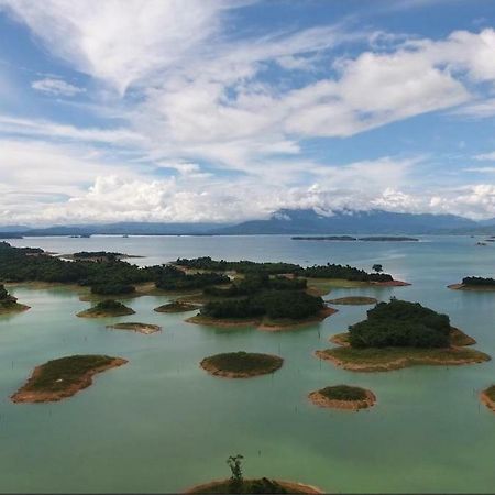 Dansavanh Namngum Resort Ban Keun Zewnętrze zdjęcie