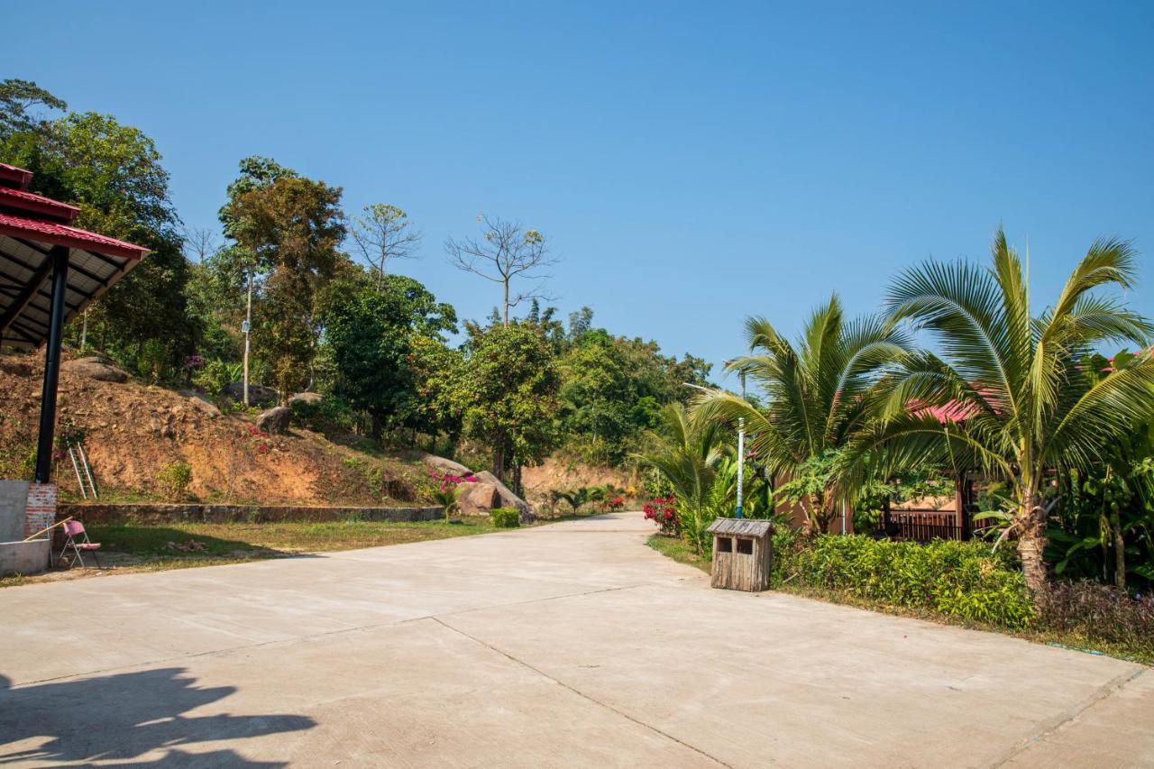 Dansavanh Namngum Resort Ban Keun Zewnętrze zdjęcie