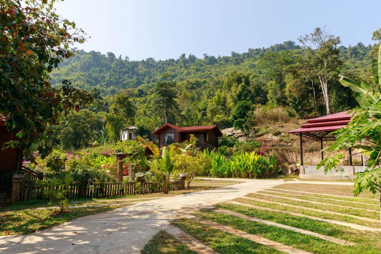 Dansavanh Namngum Resort Ban Keun Zewnętrze zdjęcie